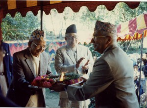 २०५२ सालको मदन पुरस्कारद्वारा सम्मानित 'योजन गन्धा'का स्रस्टा श्री विनोेदप्रसाद धिताल